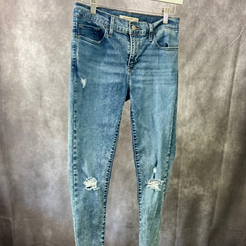 Levi’s 710 Super Skinny Jeans
